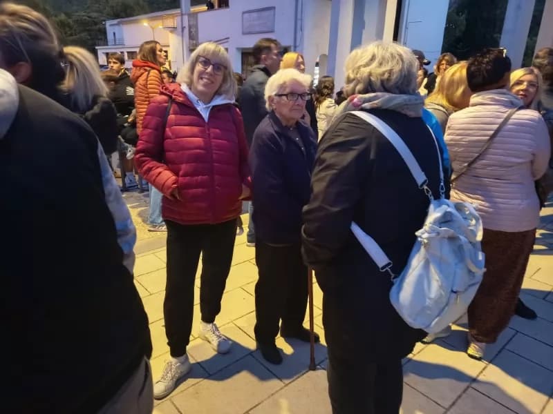 Veliko slavlje građana i Građanske inicijative održava se na središnjem trgu u Raši