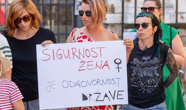 U 17 gradova i mjesta akcije "Dok ministar baca svjetlo, žene ostaju u mraku"