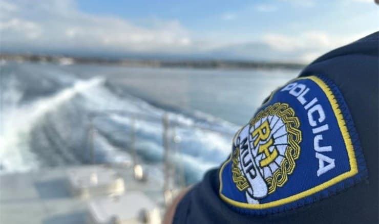 Pojačan promet na moru, policija u akciji