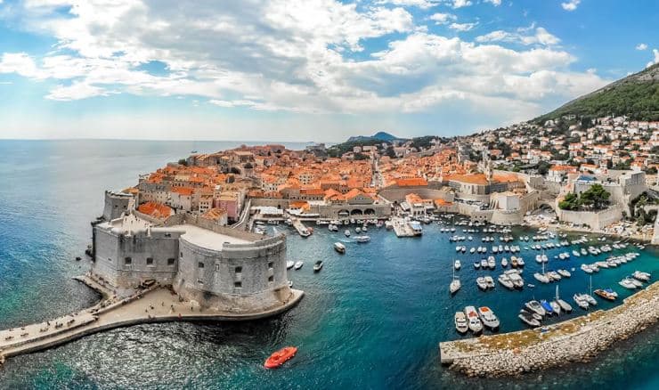 U petak 19. Dubrovnik Forum