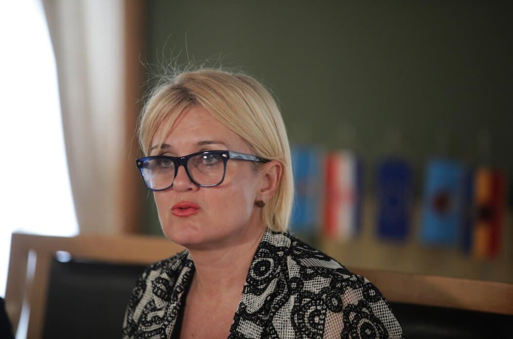 Rinčić: ‘Sigurnost djece apsolutni prioritet!’ Gradonačelnica pružila punu podršku inicijativi MO, OŠ Nikola Tesla i roditelja