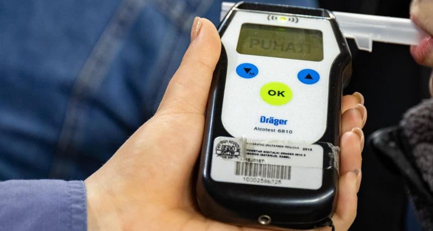 Bježao policiji u Orahovici, bio pijan i pozitivan na droge: Prijeti mu kazna do 5.750 eura