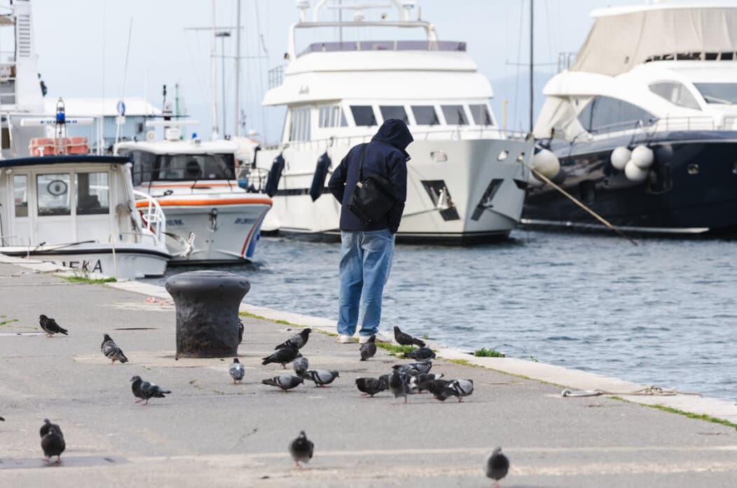 VRIJEME Zapuhala bura, ujutro nam trebaju jakne: Meteorologinja otkrila što slijedi