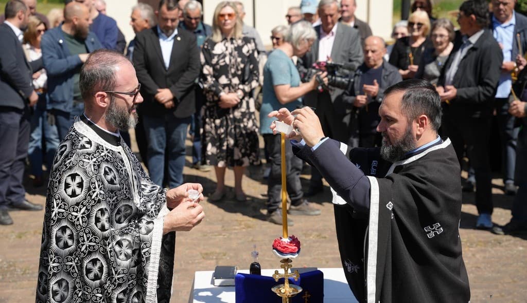 Molitveni pomen na prostoru prvog ustaškog logora Danica