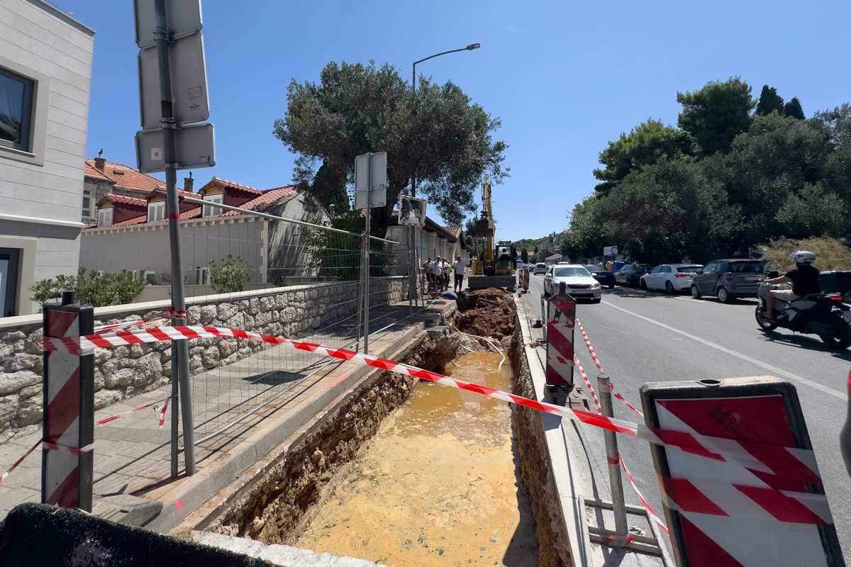 NEPREDVIĐENE OKOLNOSTI Dio Vojnovića bez vode do 19 sati