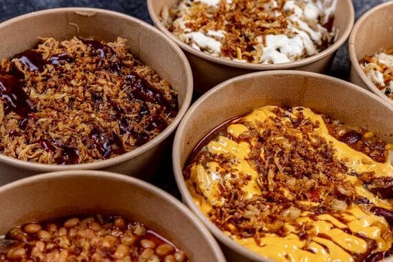 SPUD FOOD stiže u Tinjan: Atraktivni specijaliteti koji privlače pažnju
