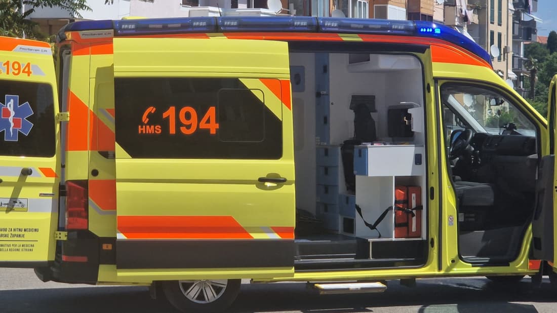 Užas u Poreču: Dijete ostavili zaključano u automobilu na vrućini! Građani ga pronašli oblivenog znojem