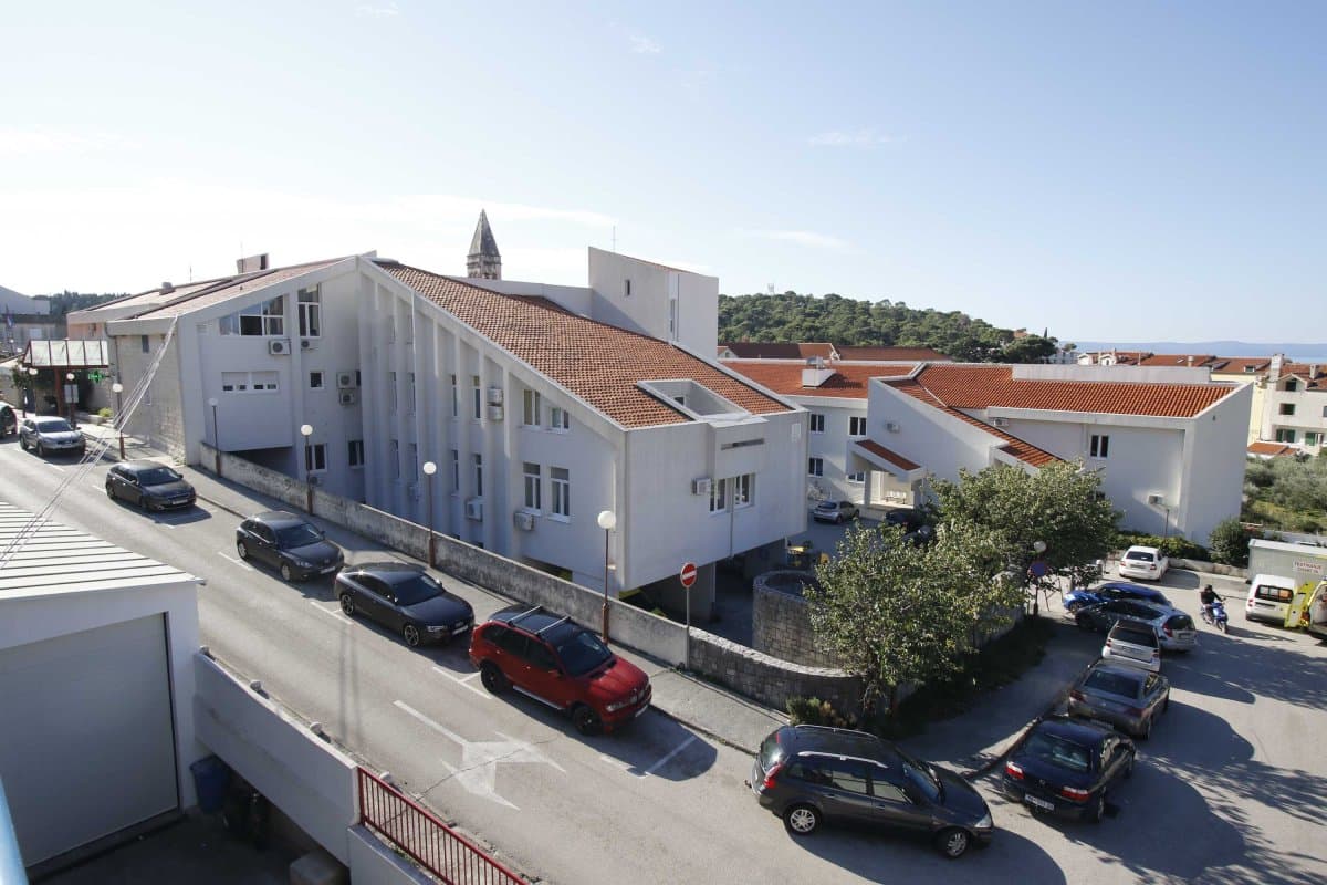 Treći put se raspisuje natječaj za dvoje liječnika obiteljske medicine za makarski Dom zdravlja