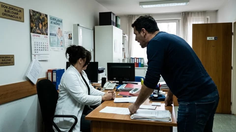 Napao liječnicu u ordinaciji Doma zdravlja u Bjelovaru jer njegovoj ženi nije dala bolovanje