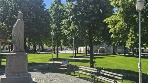 U subotu mogući pljuskovi, nedjelja uglavnom suha