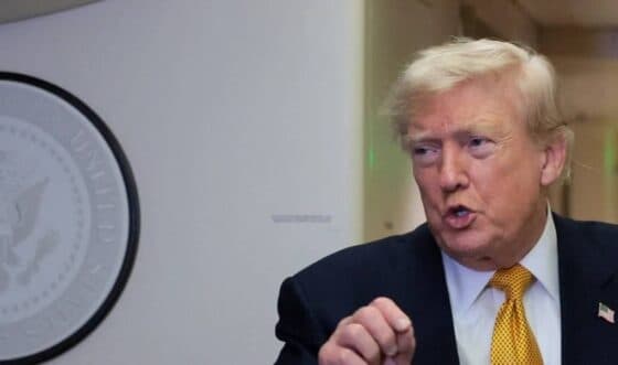 Trump pauzirao napade na Iran kako bi “dao prostora” diplomaciji