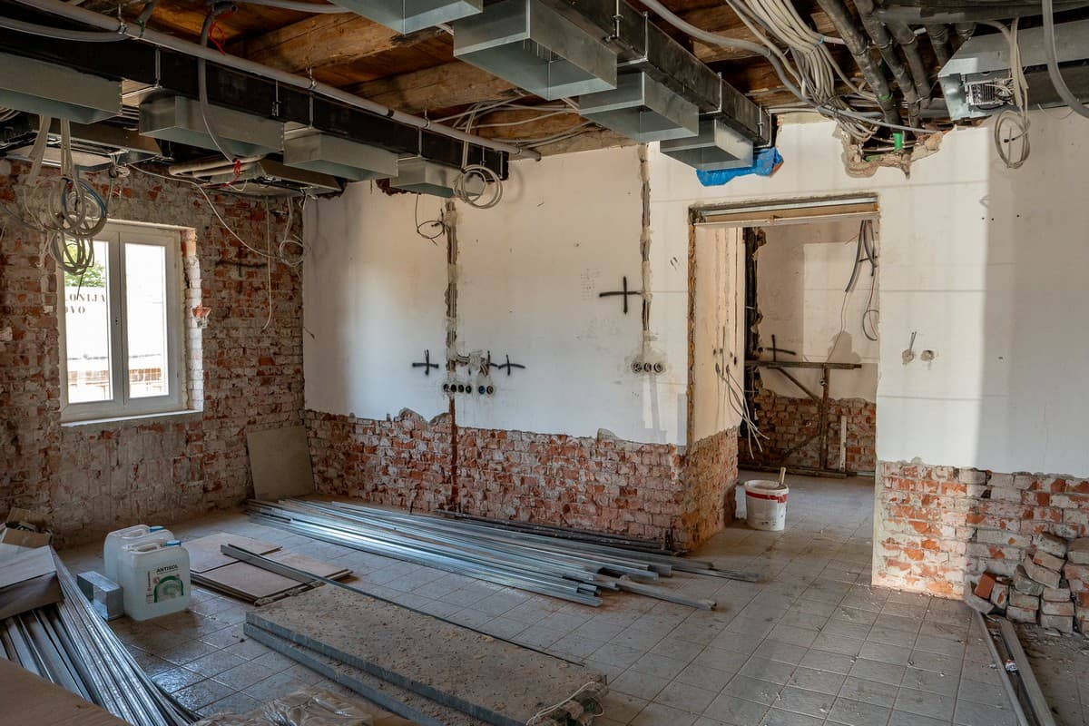 Radovi na revitalizaciji Galerije Petar Smajić napreduju prema planiranoj dinamici