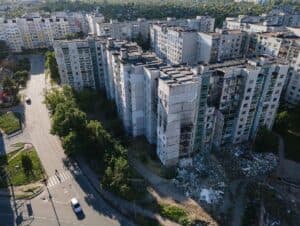 Tri osobe poginule u ruskim zračnim napadima na nekoliko regija
