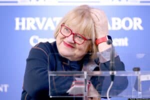 Vlada odbila Interpelaciju o svome radu po pitanju reproduktivnih prava žena