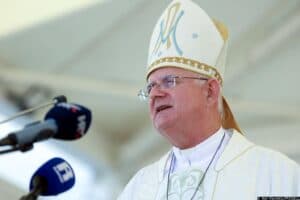 Nadbiskup Uzinić o Torcidi: Svjedočili smo sramotnom veličanju nacizma i ustaštva
