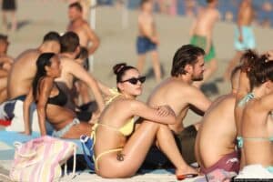 Djelomice, osobito u Dalmaciji i pretežno sunčano, i nestabilnije