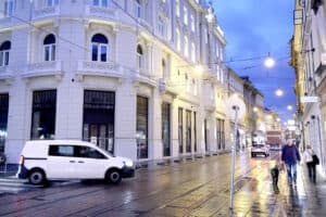 Grad Zagreb najavljuje obnovu kavane Corso, stručnjak upozorio na ograničenja