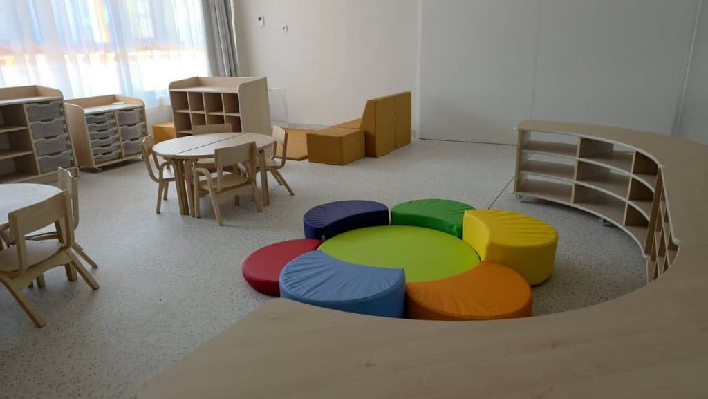 Poslodavci povećali potrebe za radnicima, najtraženiji pomoćnici u nastavi i odgojiteljice