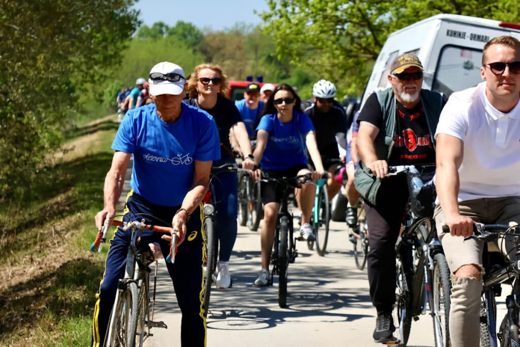 Biciklijada i roštiljada u Zarilcu: Najbolji roštilj imala ženska ekipa Udruge Pleternički čoraci