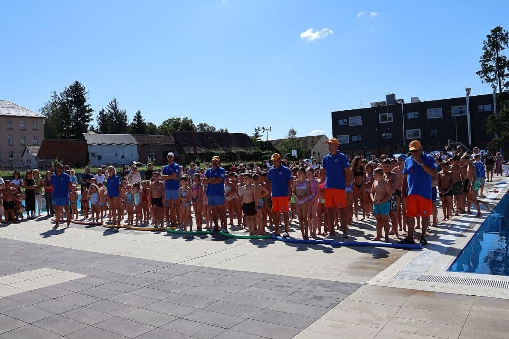 Završena Škola plivanja u Požegi –  Diplome su dodijeljene!