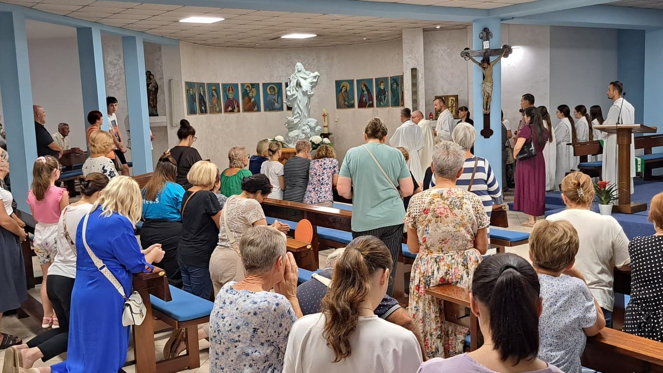 Počela devetnica Velikoj Gospi; brojni hodočasnici u marijanskoj župi u Brodskom Vinogorju