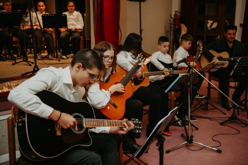 Tamburaška večer u Retkovcima!