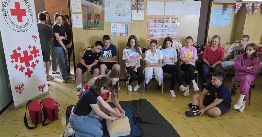 Gradsko društvo Crvenog križa Vinkovci u Privlaci održalo motivacijsku radionicu za učenike