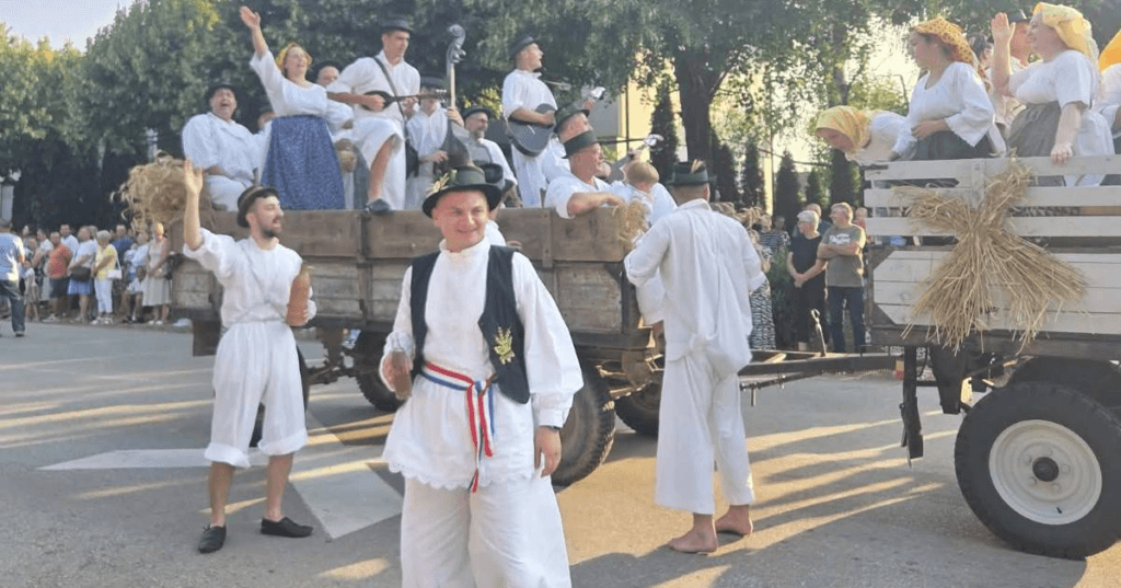 Završene sjajne 47. Žetvene svečanosti u Cerni