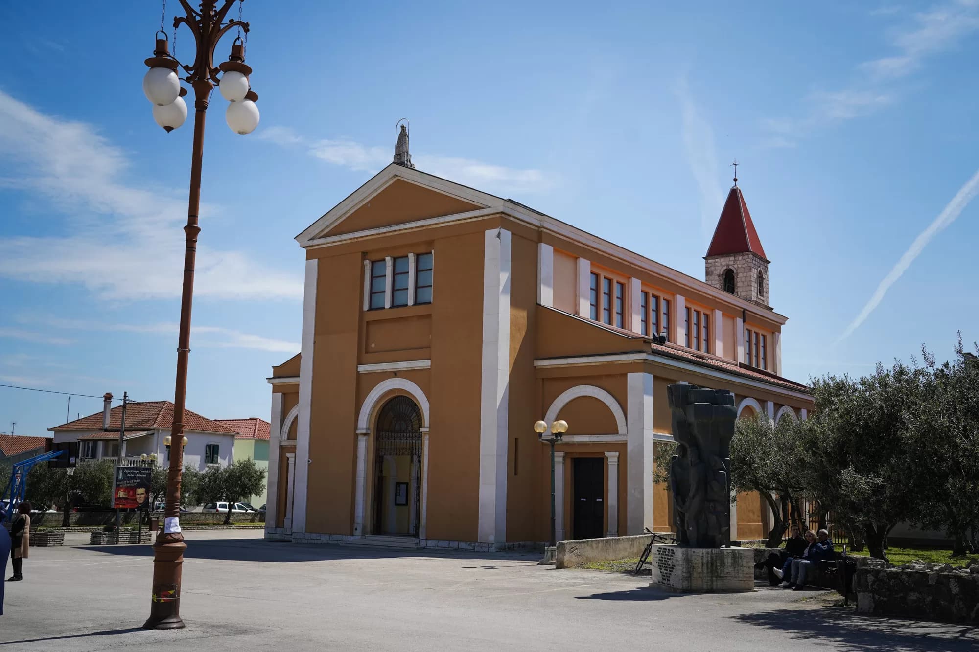 OTVORENO PISMO NADBISKUPU Udruga mladih Arbanasi traži trajnu zaštitu crkvenog zemljišta