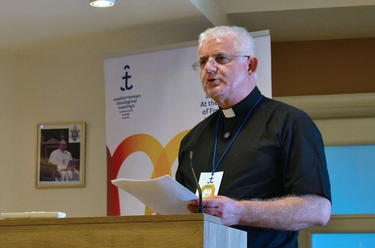 Nadbiskup Uzinić o Torcidi: "Ljubav prema vlastitom klubu ne dokazuje se mržnjom prema drugima"
