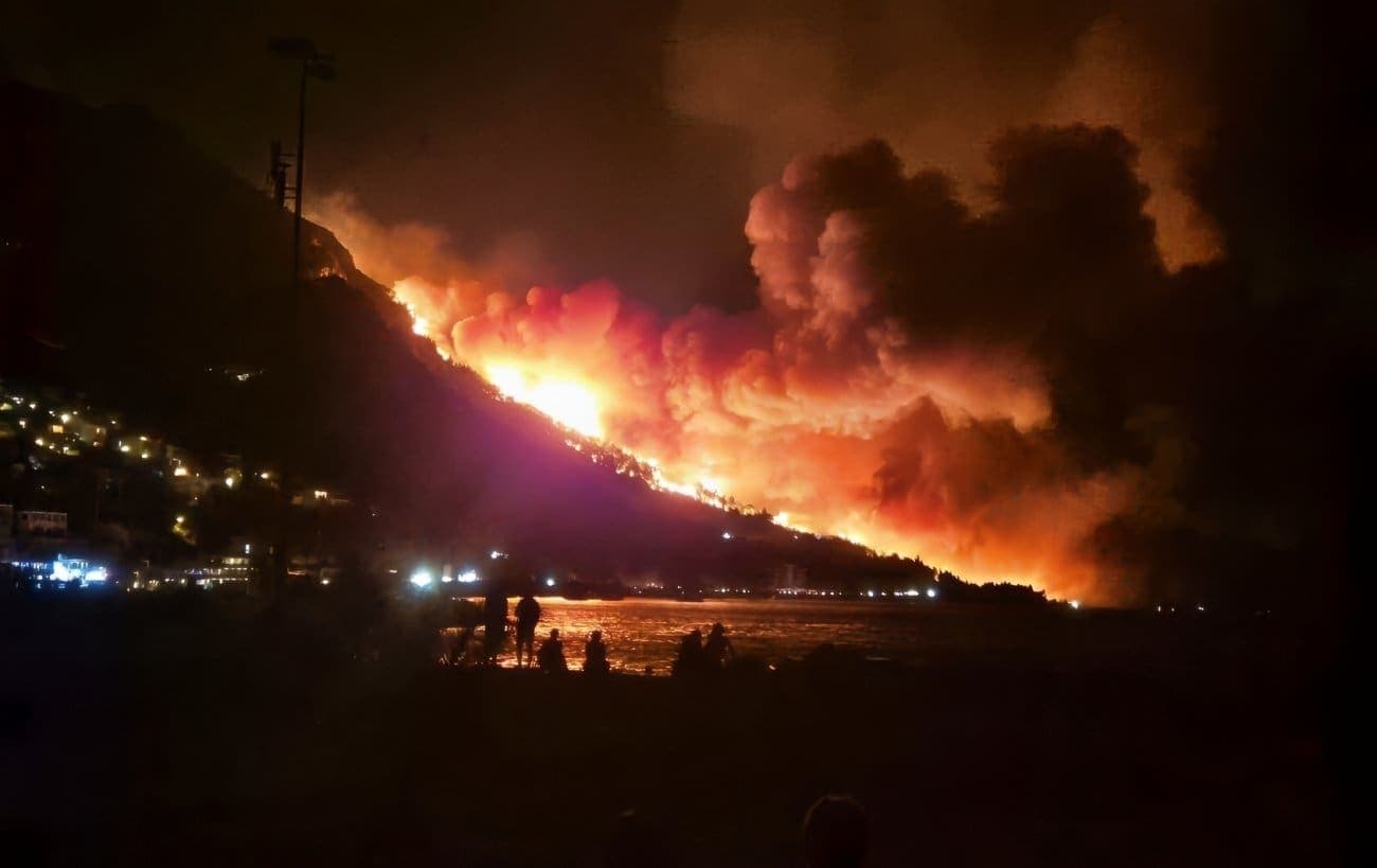 Dugi Rat uz susjedni Omiš: Za stradale u požaru osigurano 33.850 eura, pomoć tu ne staje