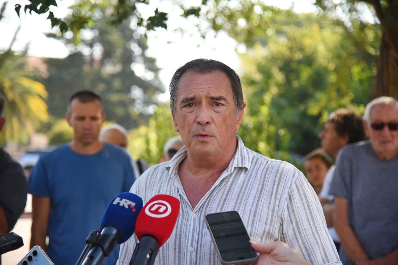 "Javno dobro" apelira na odgovorne da se pozabave problematikom presušivanja bunara i potoka u Sućurcu. Jurlin: "Tjeranje s vlastito...