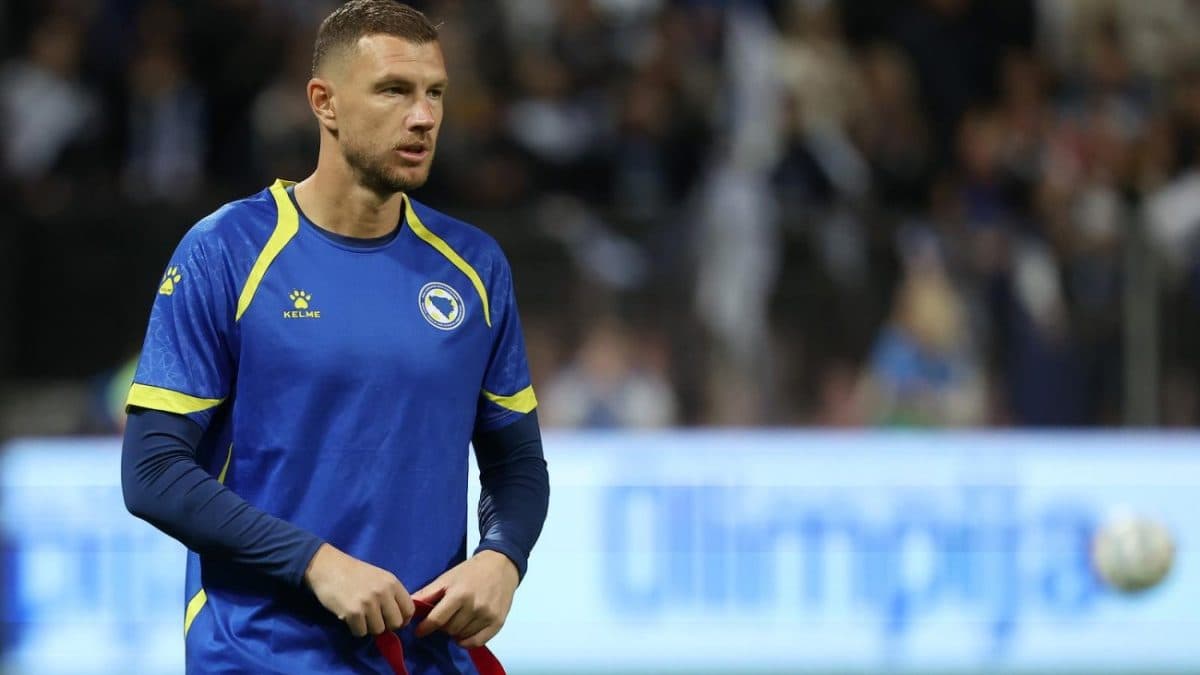 Džeko se oprostio od reprezentacije BiH nakon gotovo 20 godina, ispraćen ovacijama u Zenici