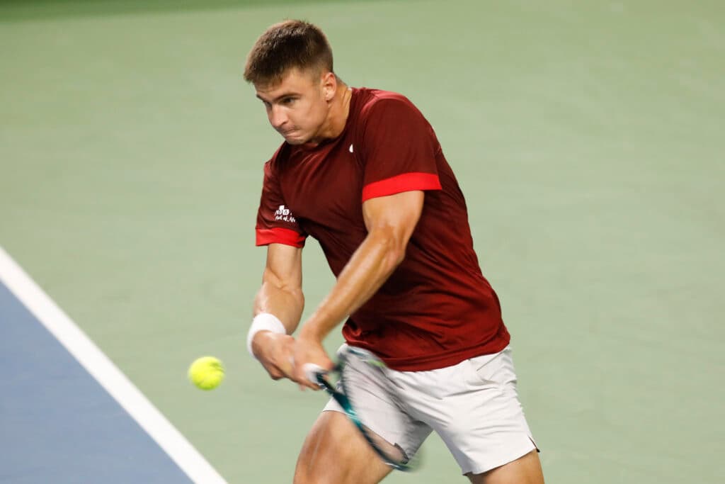 Duje Ajduković spasio pet meč-lopti i prošao u 2. kolo ITF turnira u Bolu na Braču