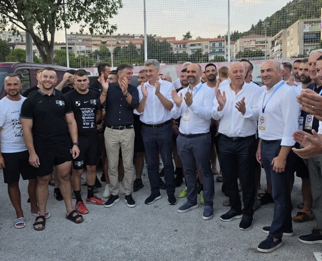 Premijer Plenković i župan Pezo na 29. Maratonu lađa na Neretvi