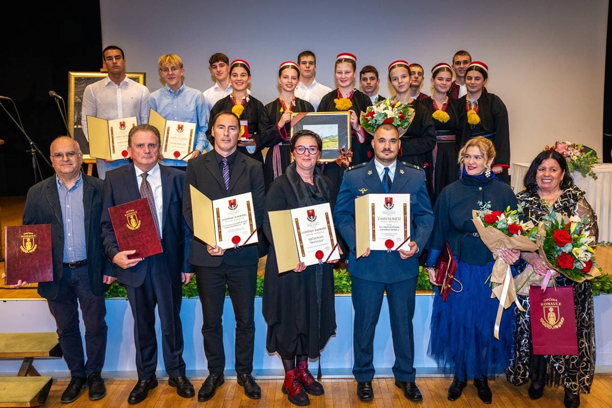 FOTO: Dan Općine Konavle. Dodijeljena priznanja ovogodišnjim laureatima