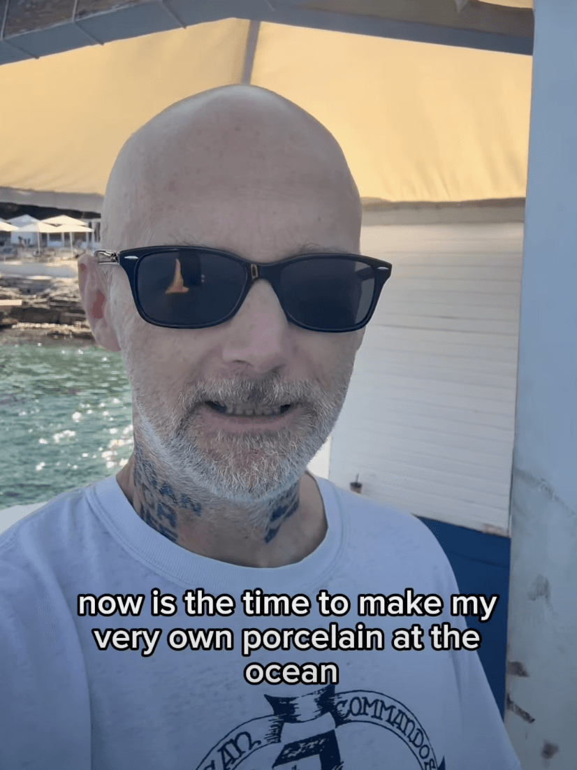 DRUŠTVENE MREŽE Moby oduševljen Dubrovnikom: Na Jadranu snimio svoju verziju spota za kultnu pjesmu "Porcelain"