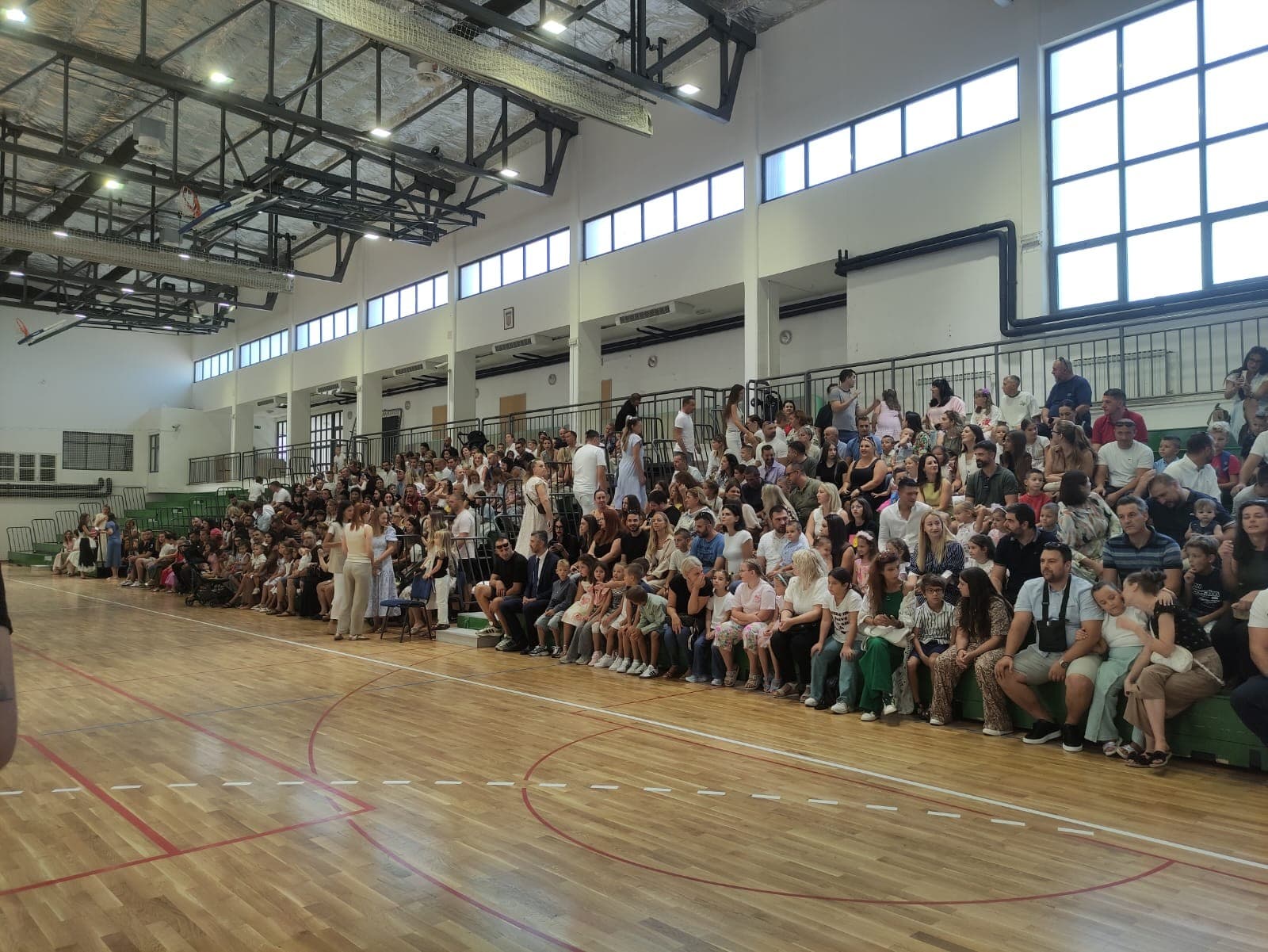 FOTO Predstavnici Grada Dubrovnika obišli prvašiće u dubrovačkim školama