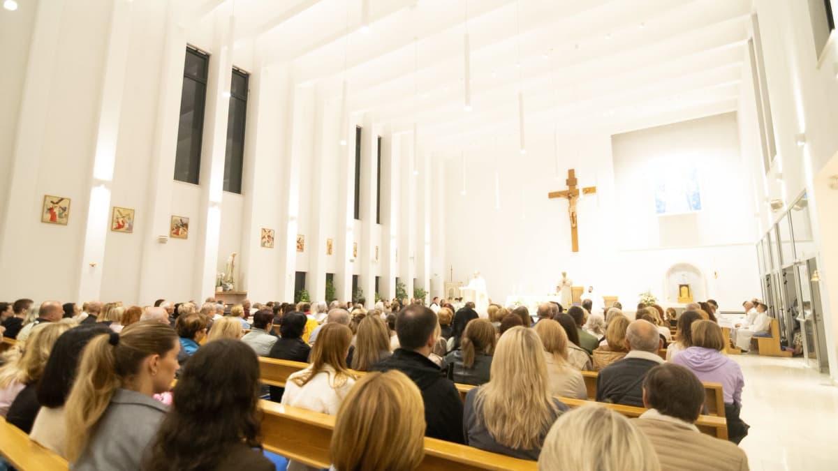 Župa Gospe od Anđela proslavila blagdan sv. Ivana Pavla II. i petu obljetnicu posvete crkve