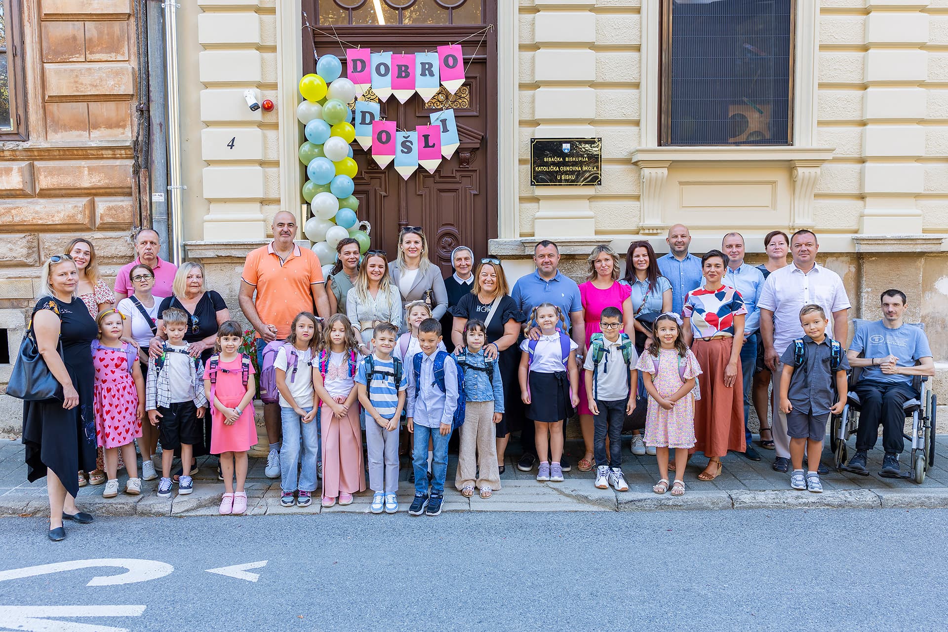 Nova školska godina započela u Katoličkoj osnovnoj školi u Sisku